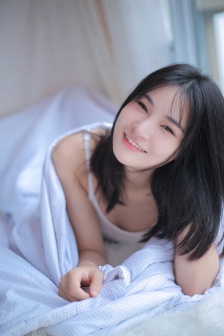 数学课代表趴下让我桶免欣赏